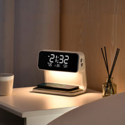 Lámpara de noche creativa 3 en 1 con carga inalámbrica y pantalla LCD, reloj despertador y cargador de teléfono inalámbrico.