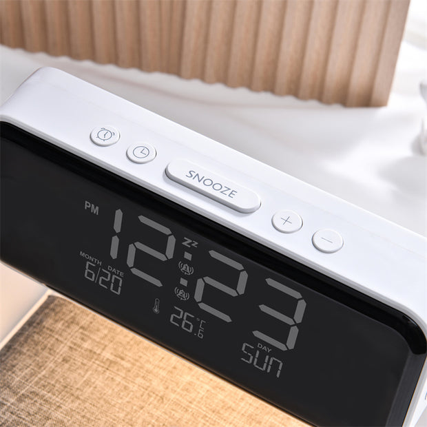 Lámpara de noche creativa 3 en 1 con carga inalámbrica y pantalla LCD, reloj despertador y cargador de teléfono inalámbrico.