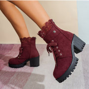 Botas Martin de estilo británico con cordones y tacón alto y tacón grueso