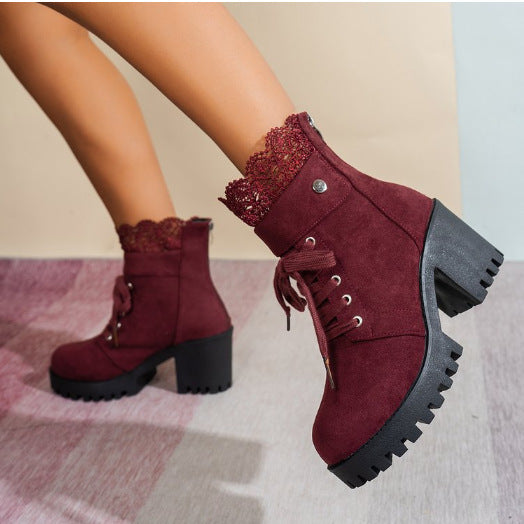 Botas Martin de estilo británico con cordones y tacón alto y tacón grueso