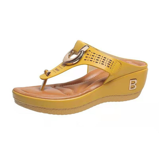 Sandalias de tiras para mujer, zapatos de cuña de tacón alto, chanclas, pantuflas decorativas de metal