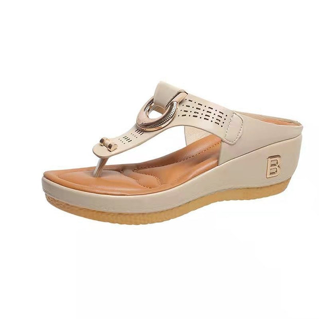 Sandalias de tiras para mujer, zapatos de cuña de tacón alto, chanclas, pantuflas decorativas de metal