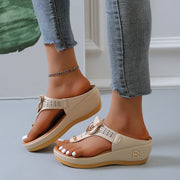 Sandalias de tiras para mujer, zapatos de cuña de tacón alto, chanclas, pantuflas decorativas de metal